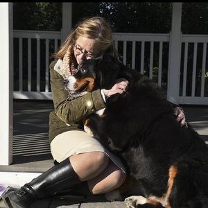 Meet your Posher, Debbie